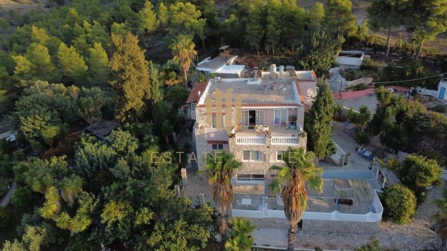 (For Sale) Residential Detached house || Argolida/Kranidi - 665 Sq.m, 5 Bedrooms, 4.500.000€ 